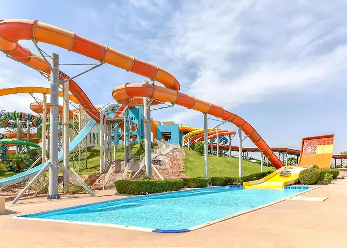 منتجع Jaz Makadi Oasis الغردقة