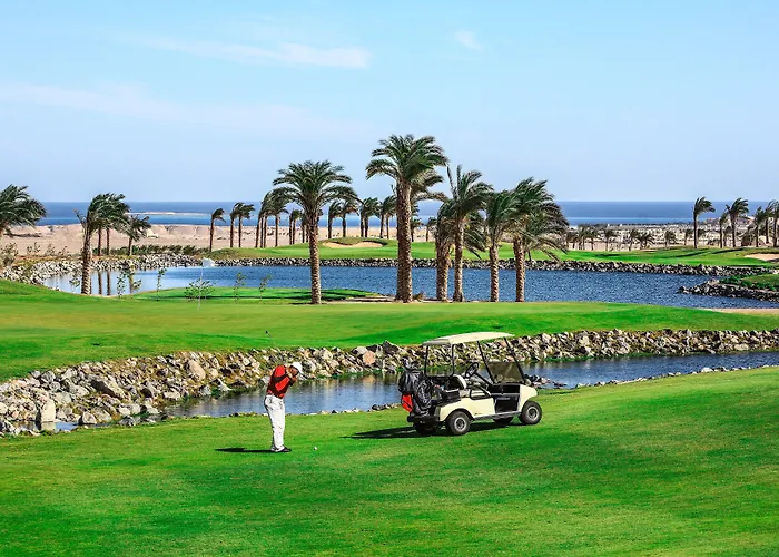Jaz Makadi Oasis منتجع 5*