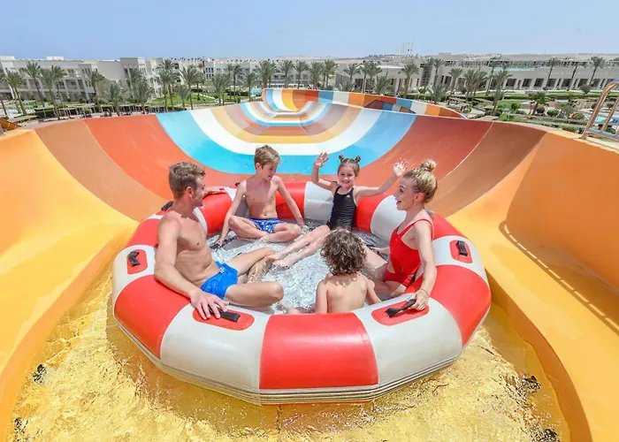 Jaz Makadi Oasis منتجع